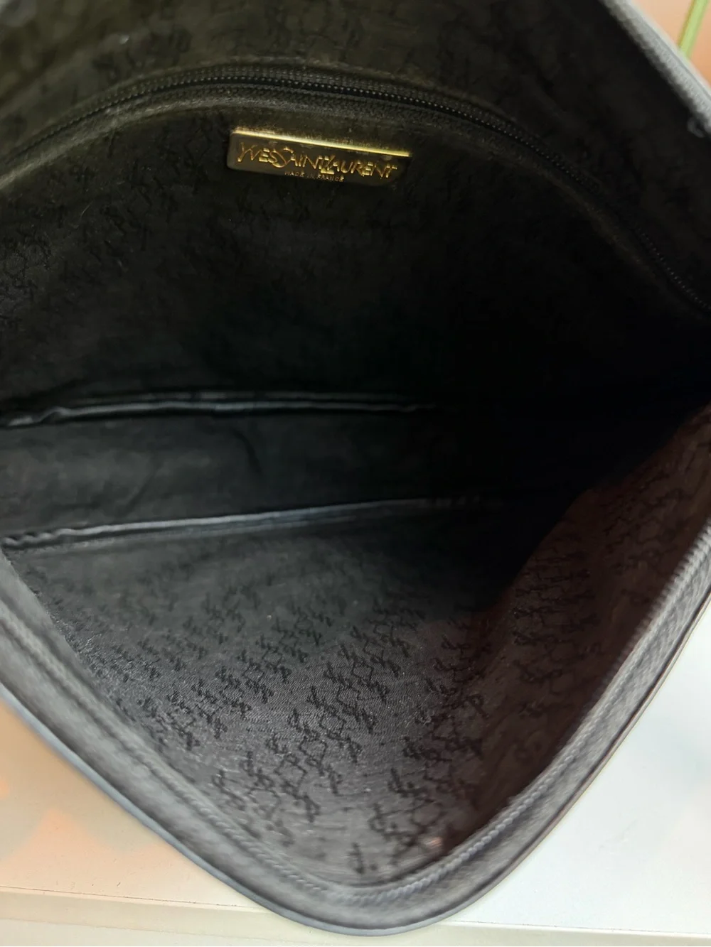 Yves Saint Laurent ‘Vintage Leather Crossbody’